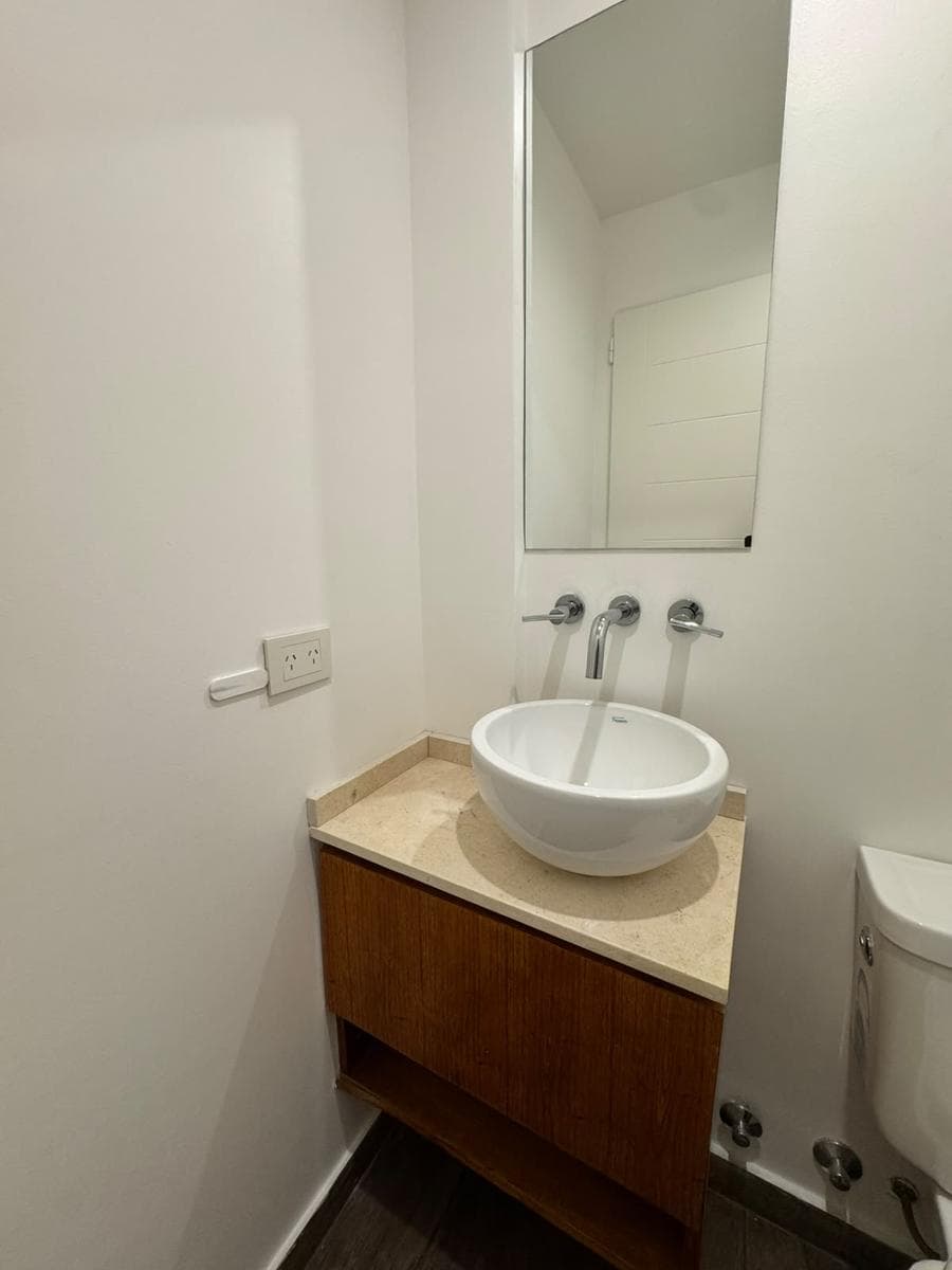 3-Bedroom Apartment for Rent with Garage and Amenities