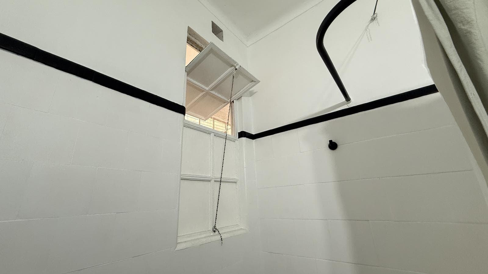 3-Bedroom Apartment for Sale in Balvanera