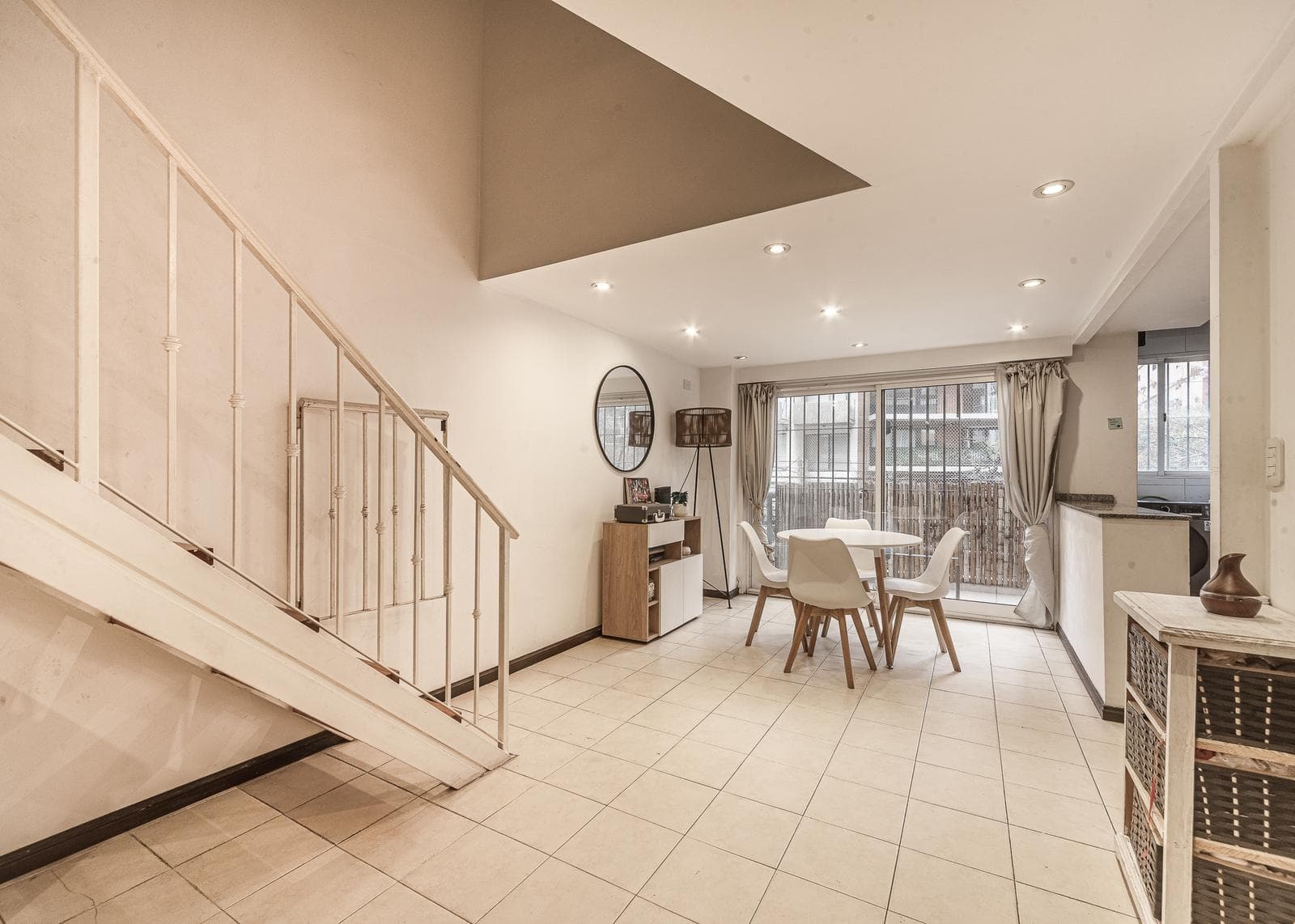4-ROOM APARTMENT FOR SALE IN BELGRANO WITH BALCONY AND PATIO