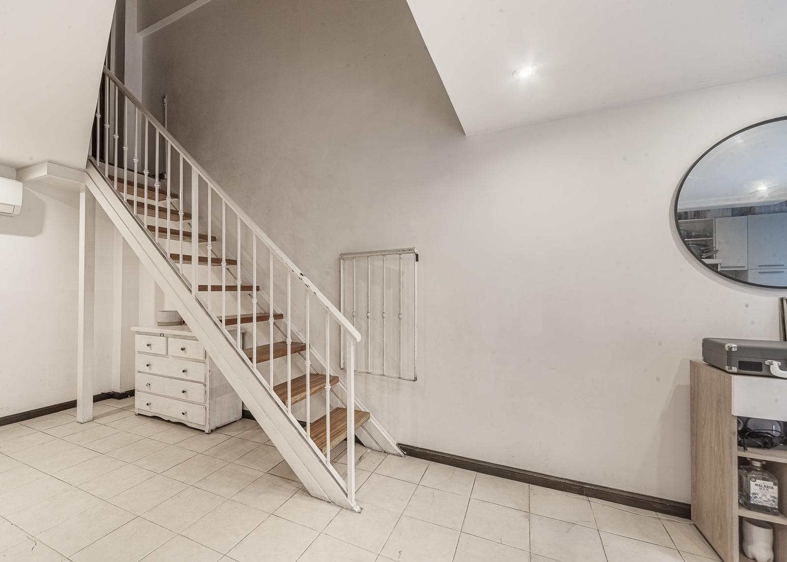 4-ROOM APARTMENT FOR SALE IN BELGRANO WITH BALCONY AND PATIO