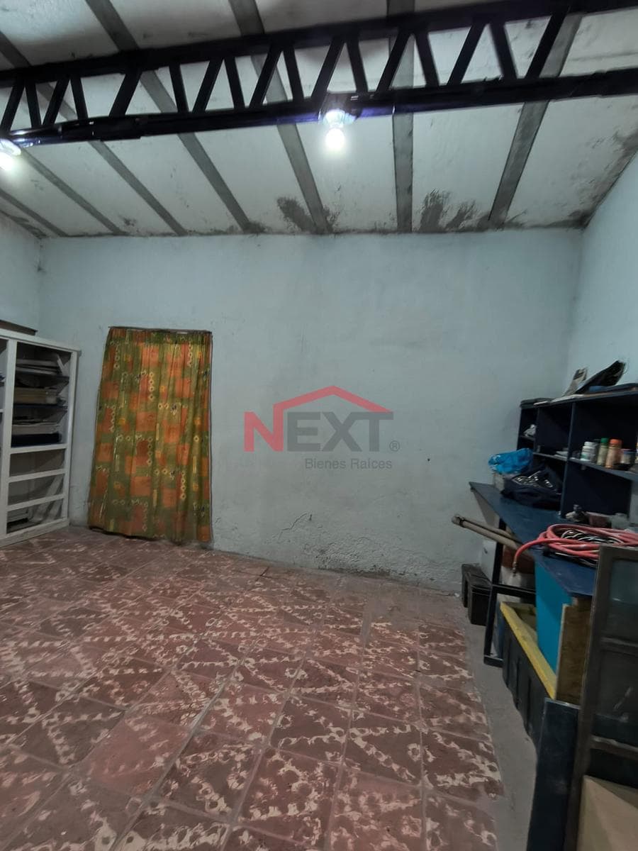 HOUSE FOR SALE IN THE ADOLFO LOPEZ MATEOS NEIGHBORHOOD