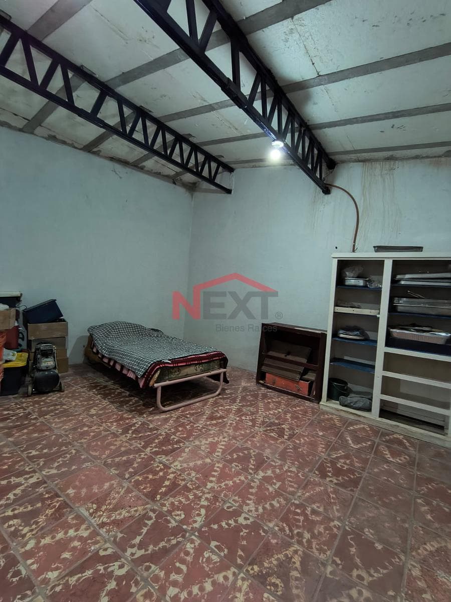 HOUSE FOR SALE IN THE ADOLFO LOPEZ MATEOS NEIGHBORHOOD