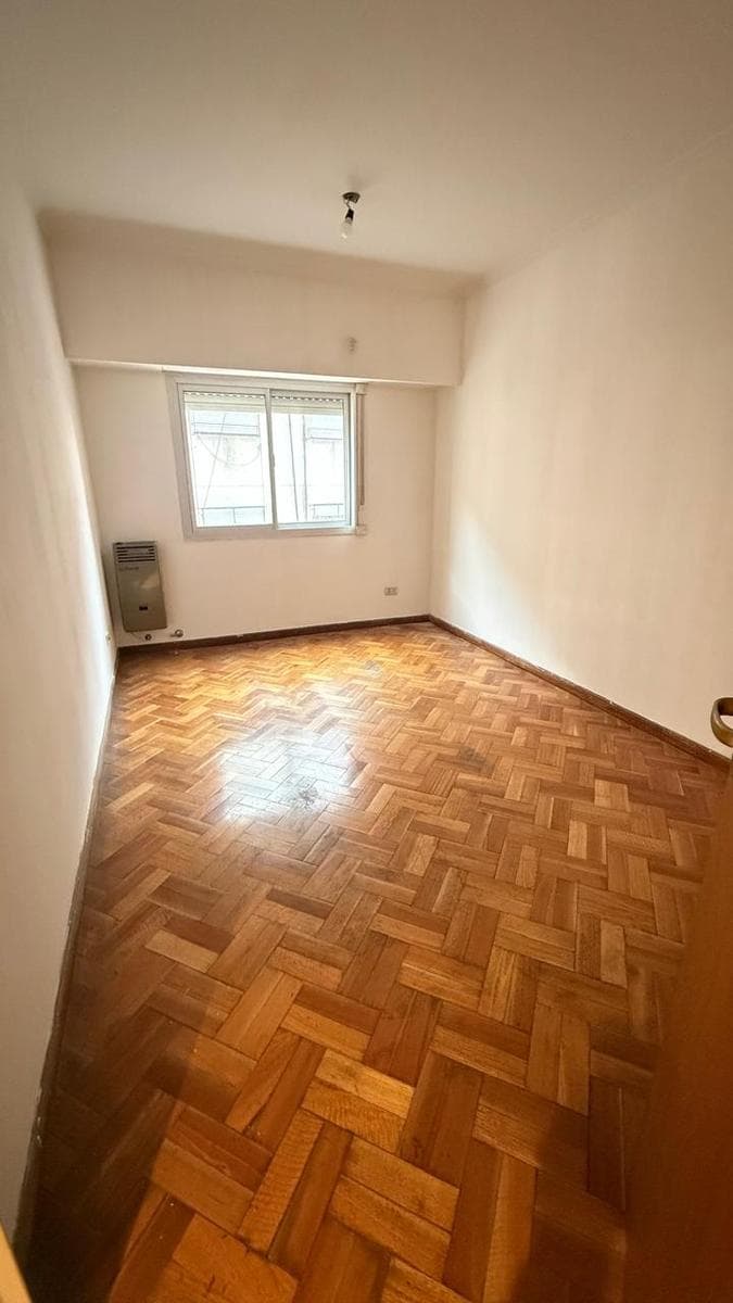 APARTMENT - FOR RENT - COLEGIALES - 3 ROOMS - COVERED PARKING SPACE