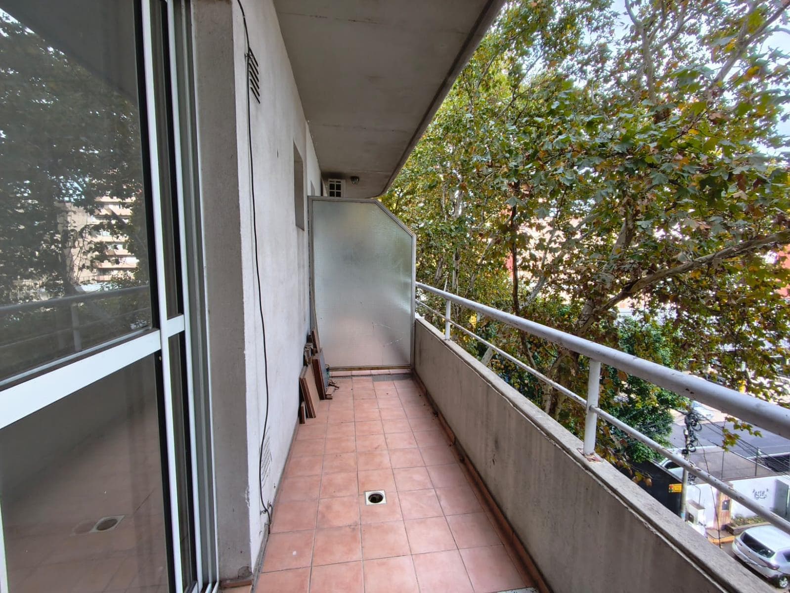 Departamento 2 Dormitorios al Frente con Balcón, Baño y Toilette de recepción - Lourdes