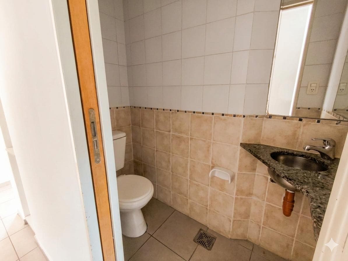 Departamento 2 Dormitorios al Frente con Balcón, Baño y Toilette de recepción - Lourdes