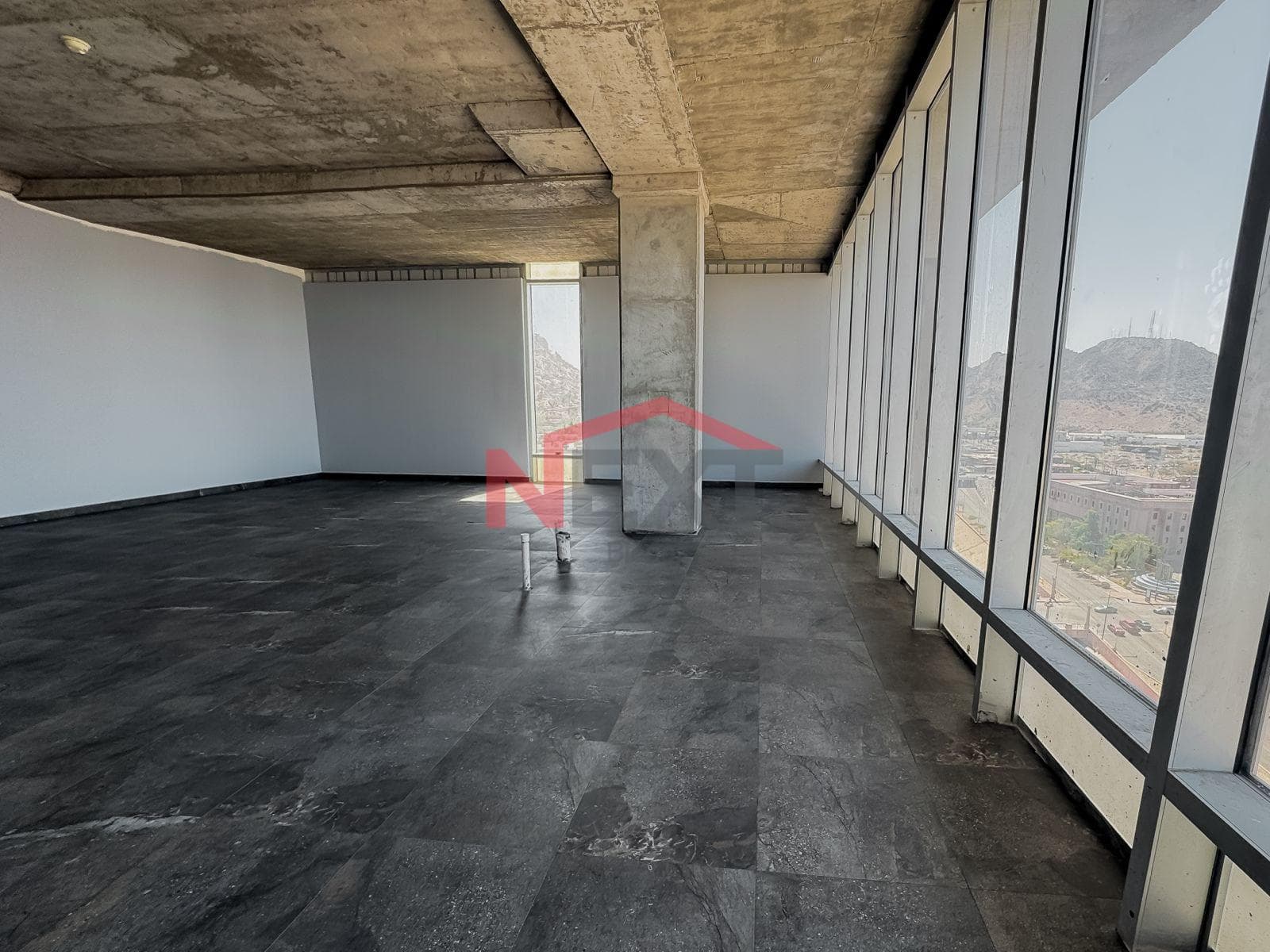 OFFICE FOR RENT IN VADO PRIME
