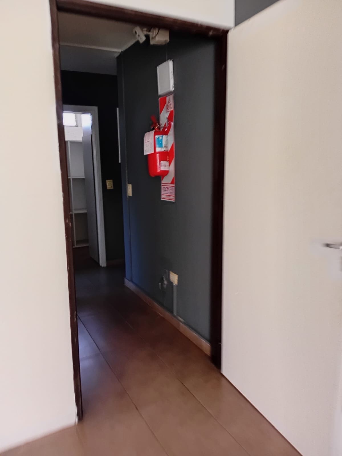 IMPORTANT: Office for RENT