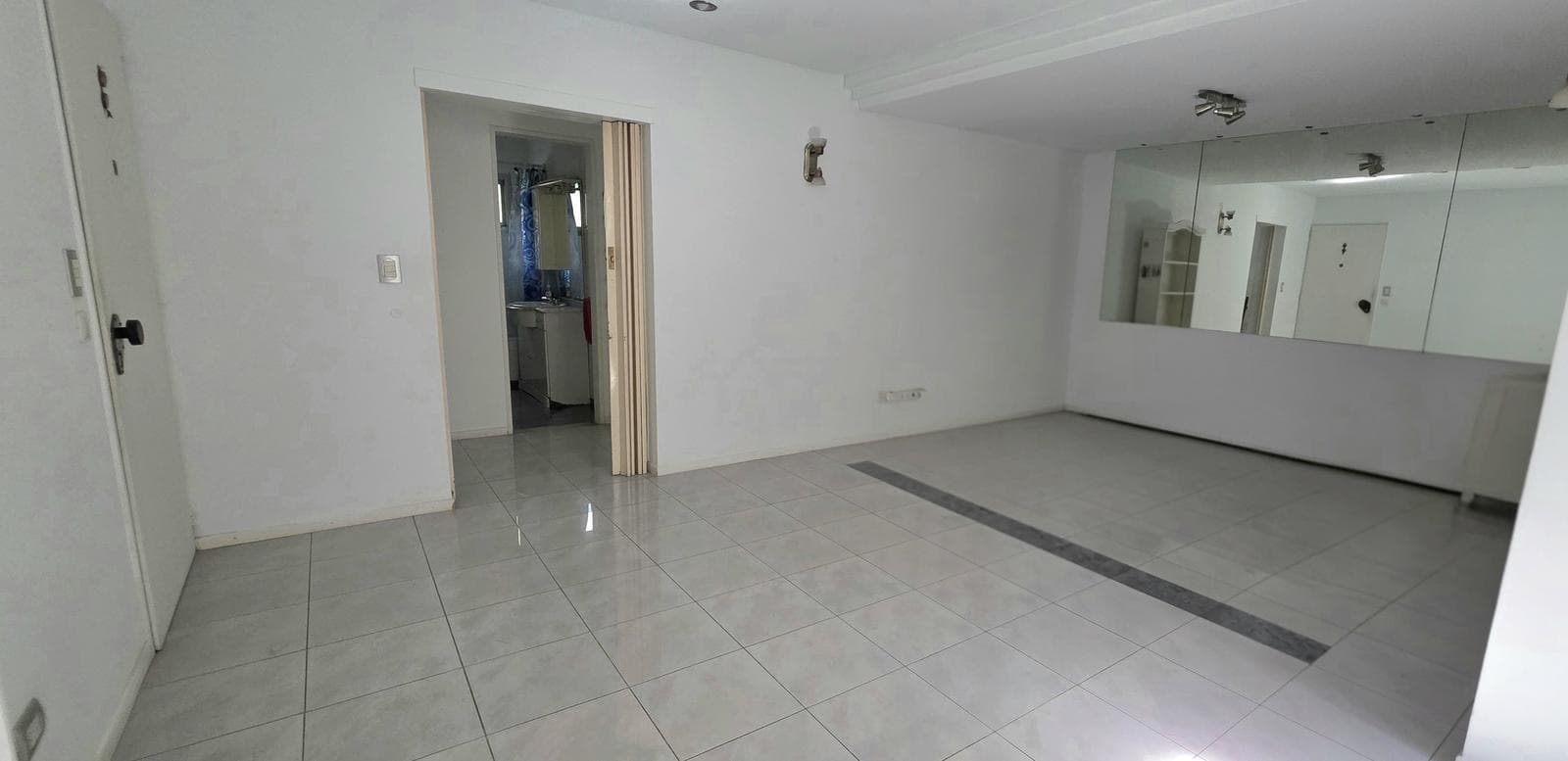62 Olivera Ave.: 1st floor, front-facing, 3 bedrooms, balcony, terrace