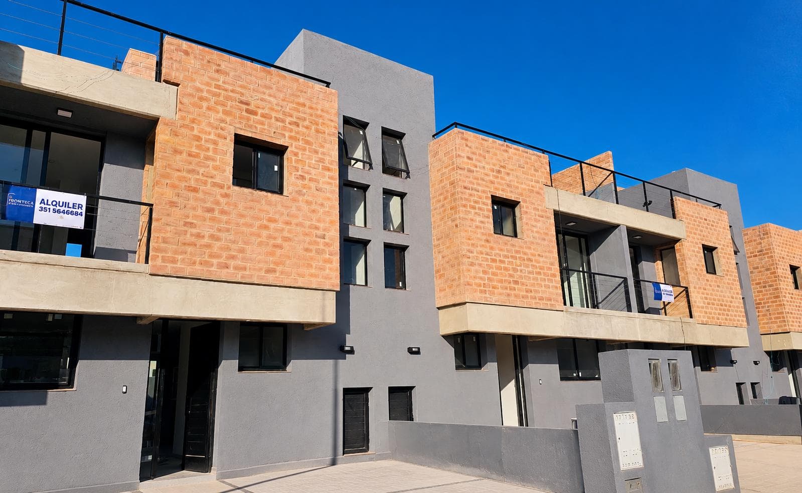 Premium Triplex in Cañuelas Chico | Terrace, barbecue, and central heating