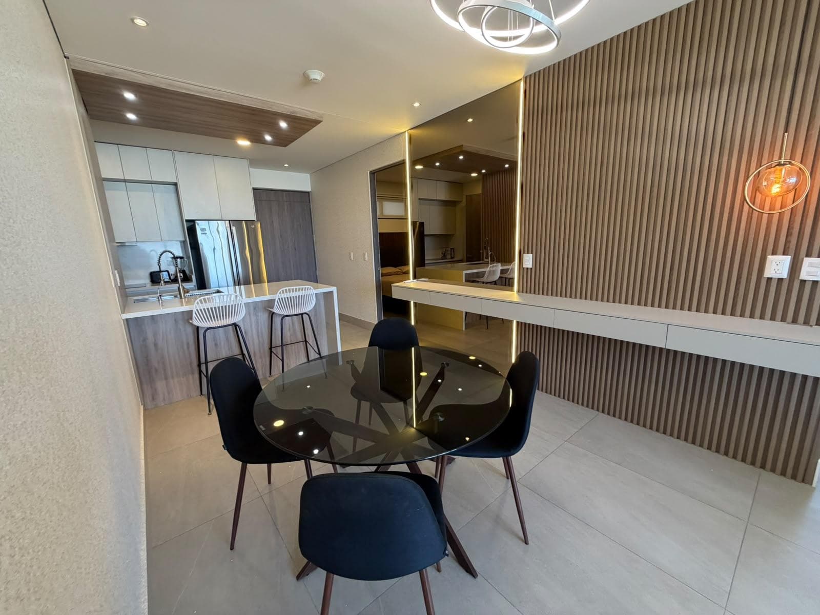Apartment for Rent at Torre Boreal