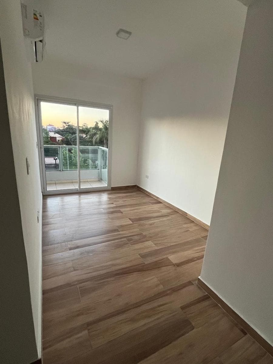 For Sale, Apartment, 2 Rooms, Laundry Room, Garage, Balcony, Downtown Moreno