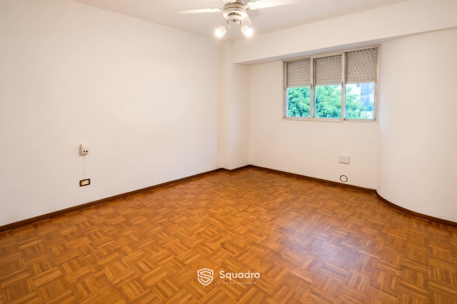 FOR SALE - 1-bedroom apartment with a balcony - Downtown, Rosario.