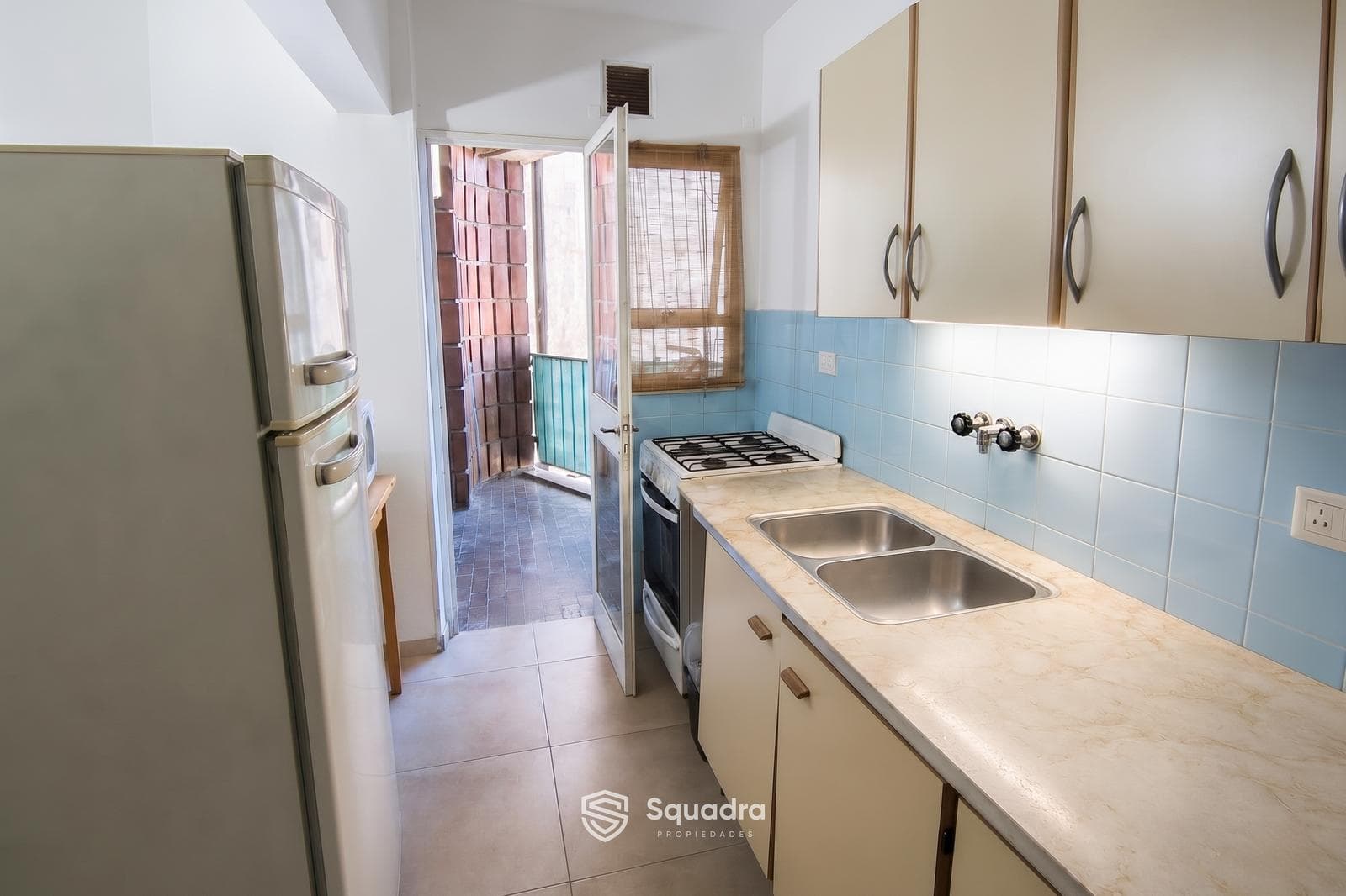 FOR SALE - 1-bedroom apartment with a balcony - Downtown, Rosario.