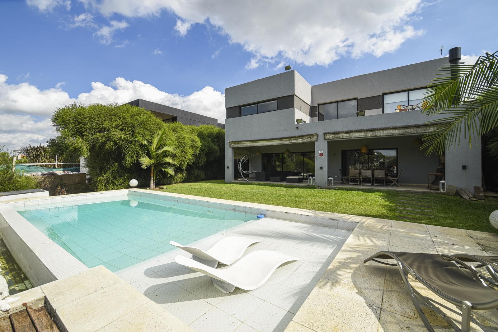 House by the River with a Pool in the San Benito Nautical Neighborhood