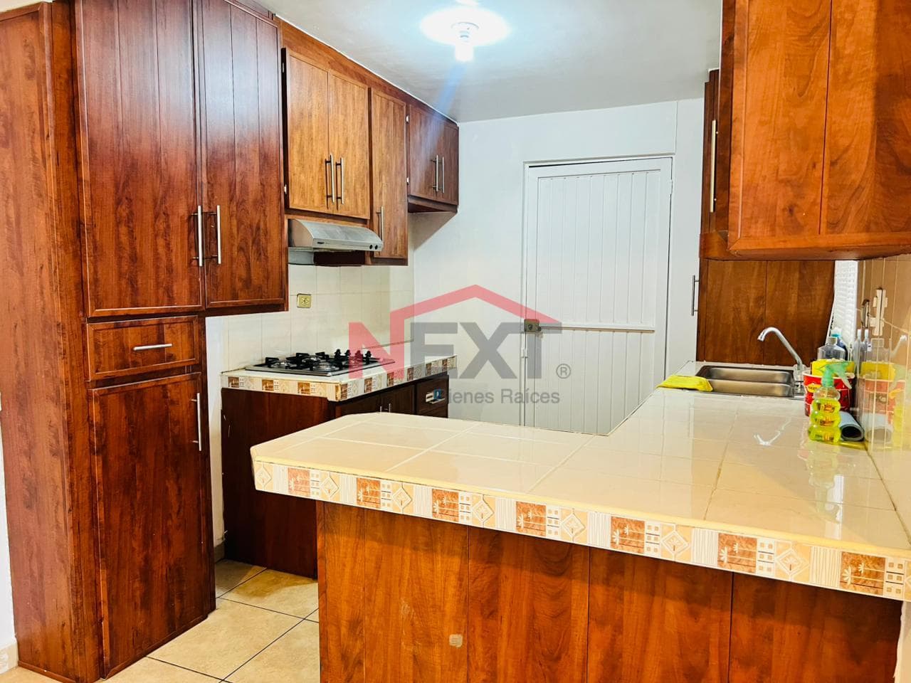 HOUSE FOR SALE IN COL. NACAMERI
