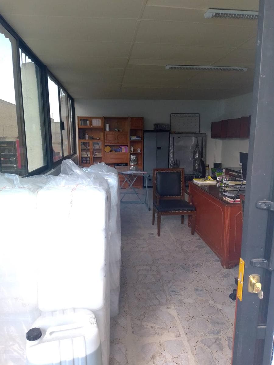 Land for Sale or Rent in Santa Martha Acatitla with Offices and 22 Meters of Frontage