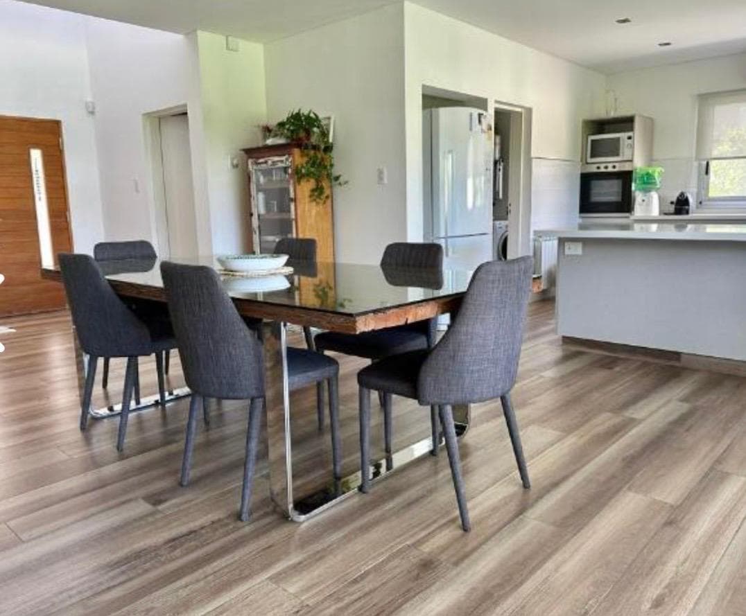 5-ROOM HOUSE FOR SALE IN THE LOS NARANJOS NEIGHBORHOOD, CANNING