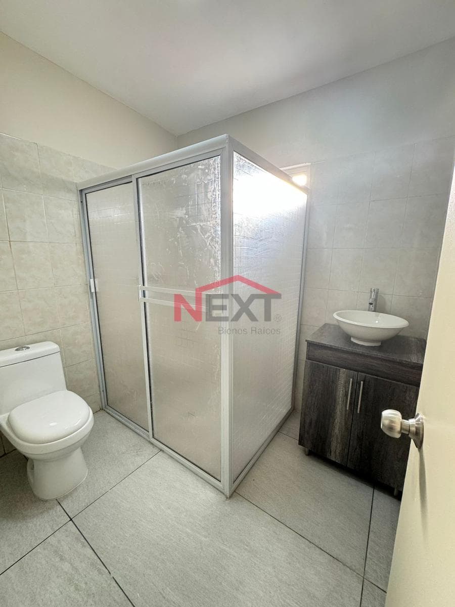 HOUSE FOR SALE IN COL. BALDERRAMA