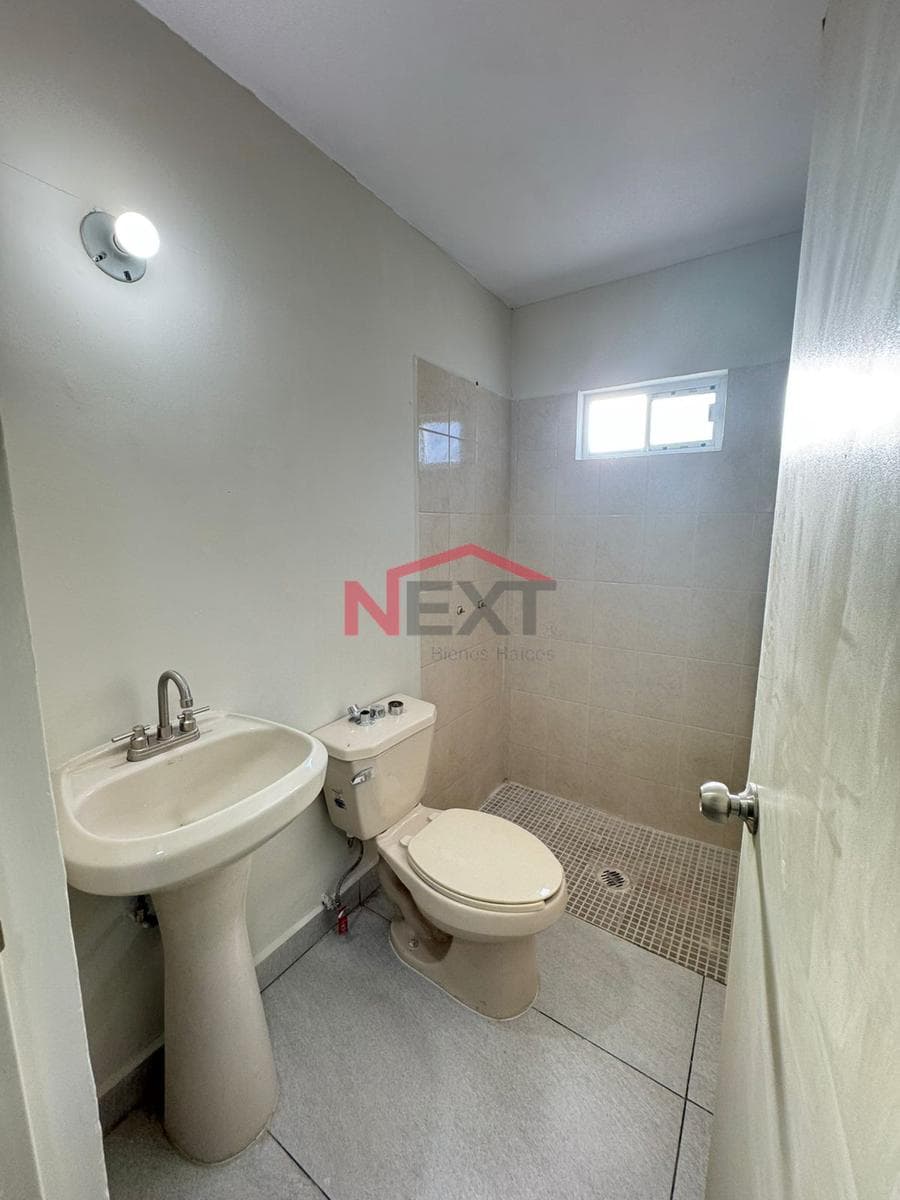 HOUSE FOR SALE IN COL. BALDERRAMA