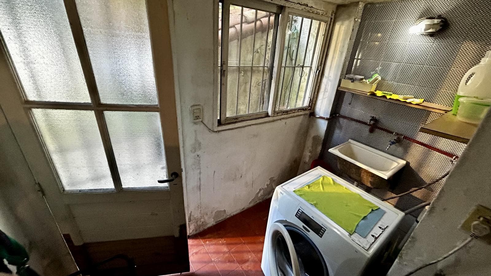 House for Sale in Beccar, Near Libertador