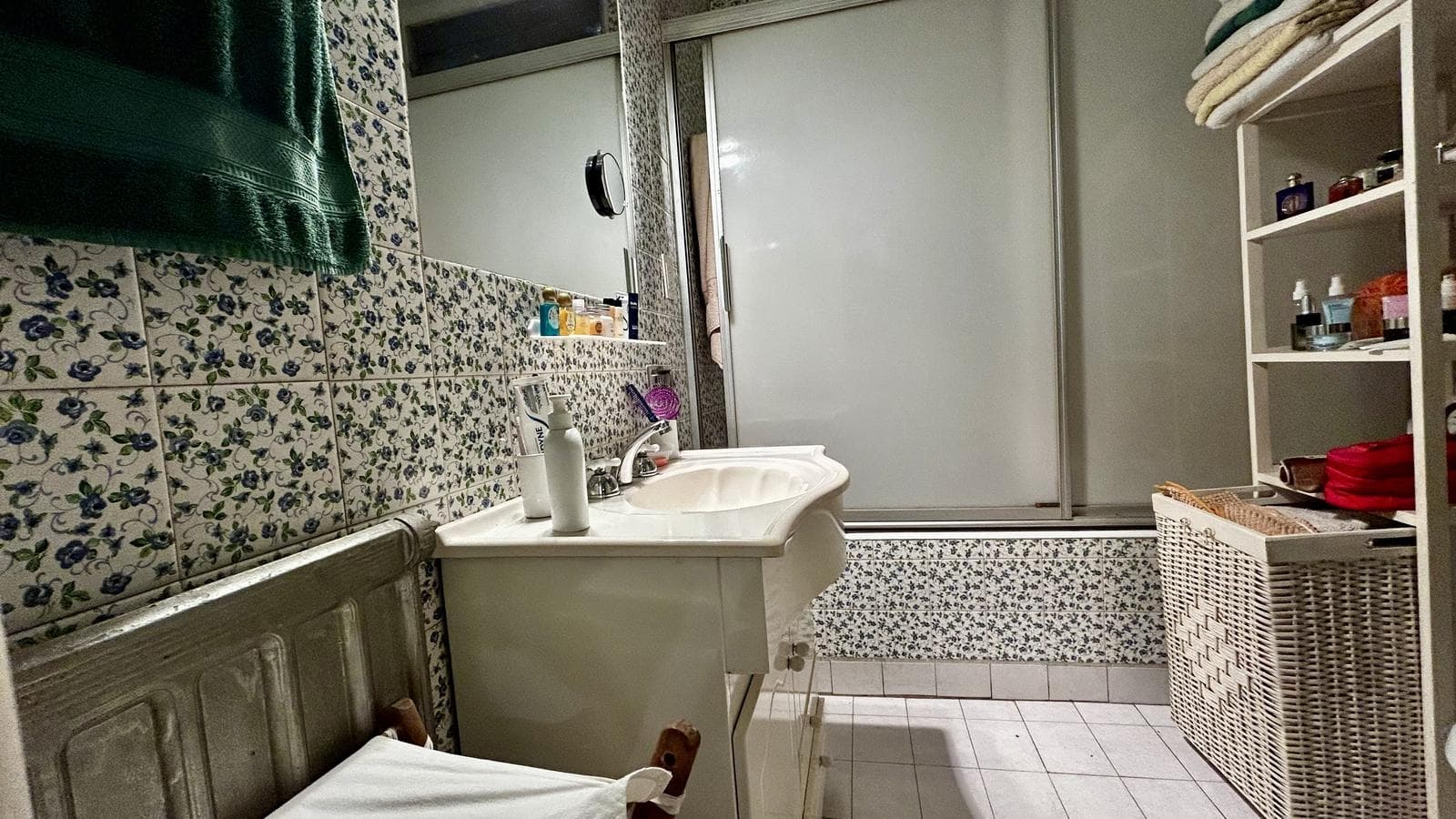 House for Sale in Beccar, Near Libertador