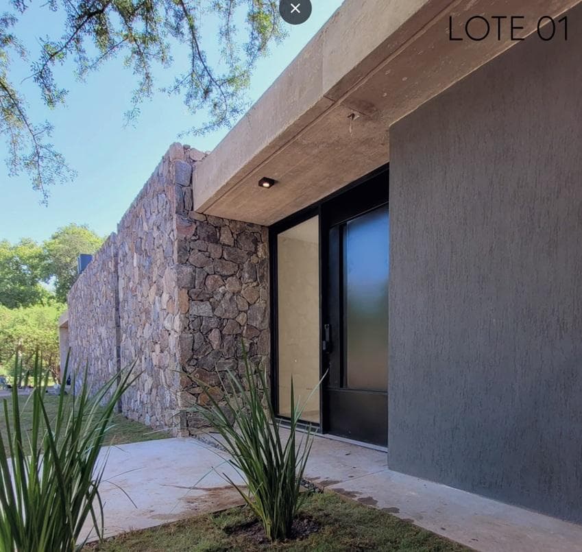 House for sale in El Terron - 296 m² - 1,124 m² lot