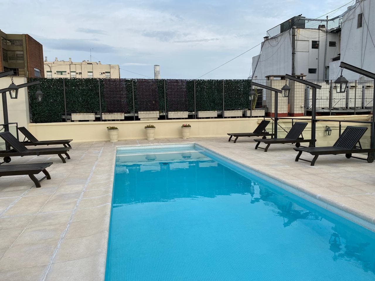 Apartment in Montserrat