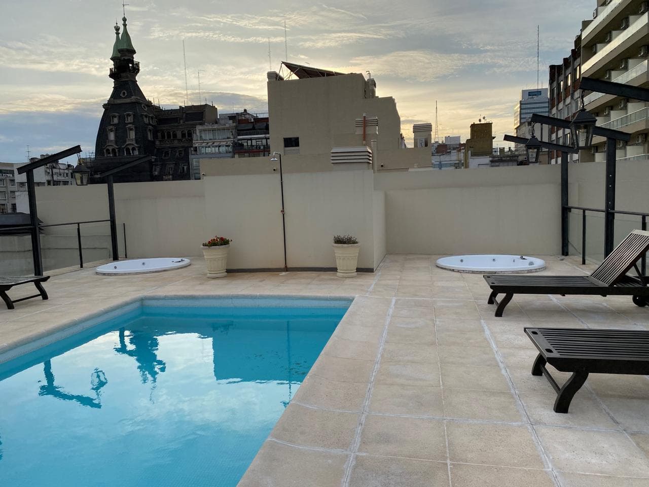 Apartment in Montserrat