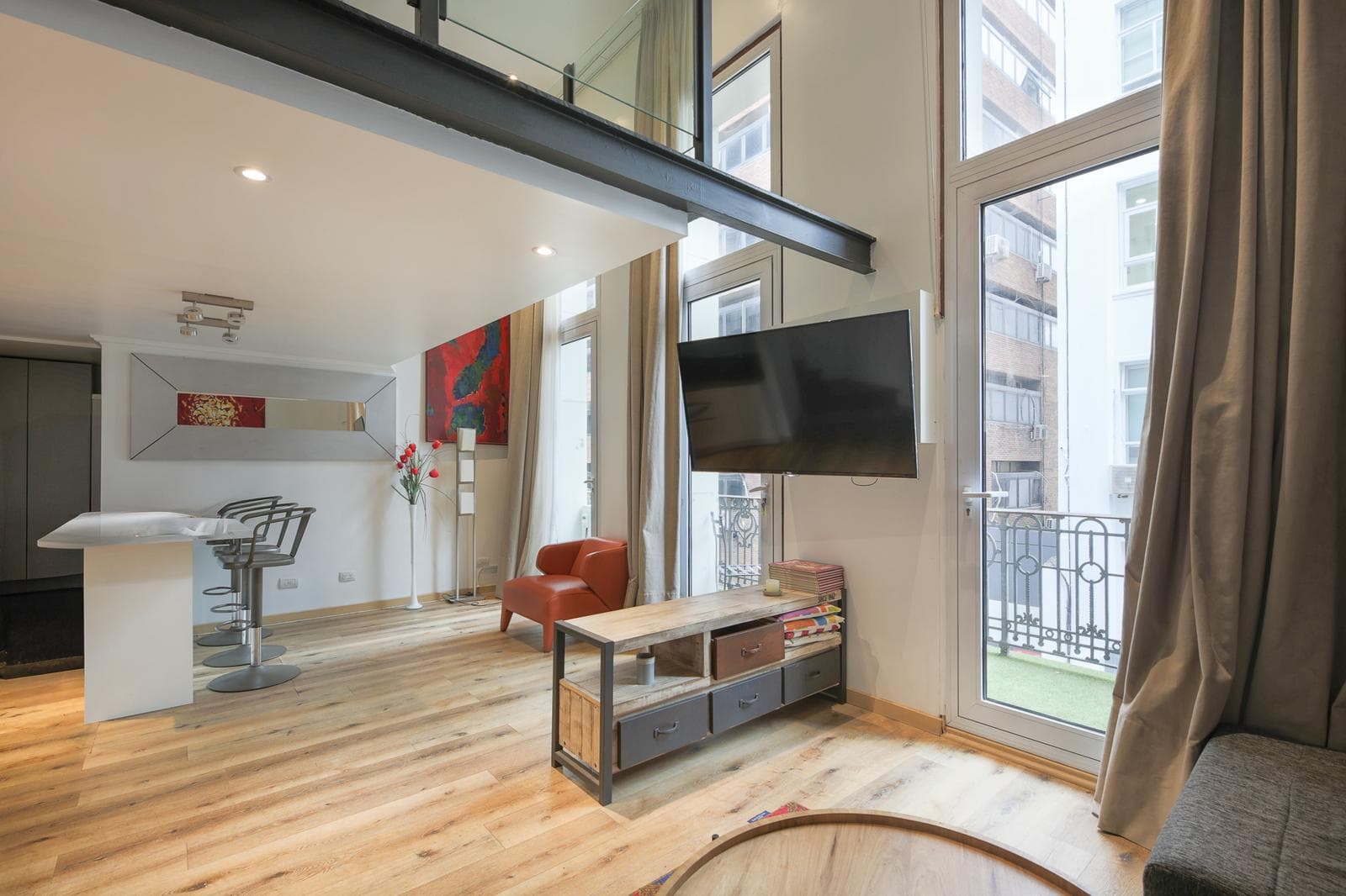 Apartment in Montserrat