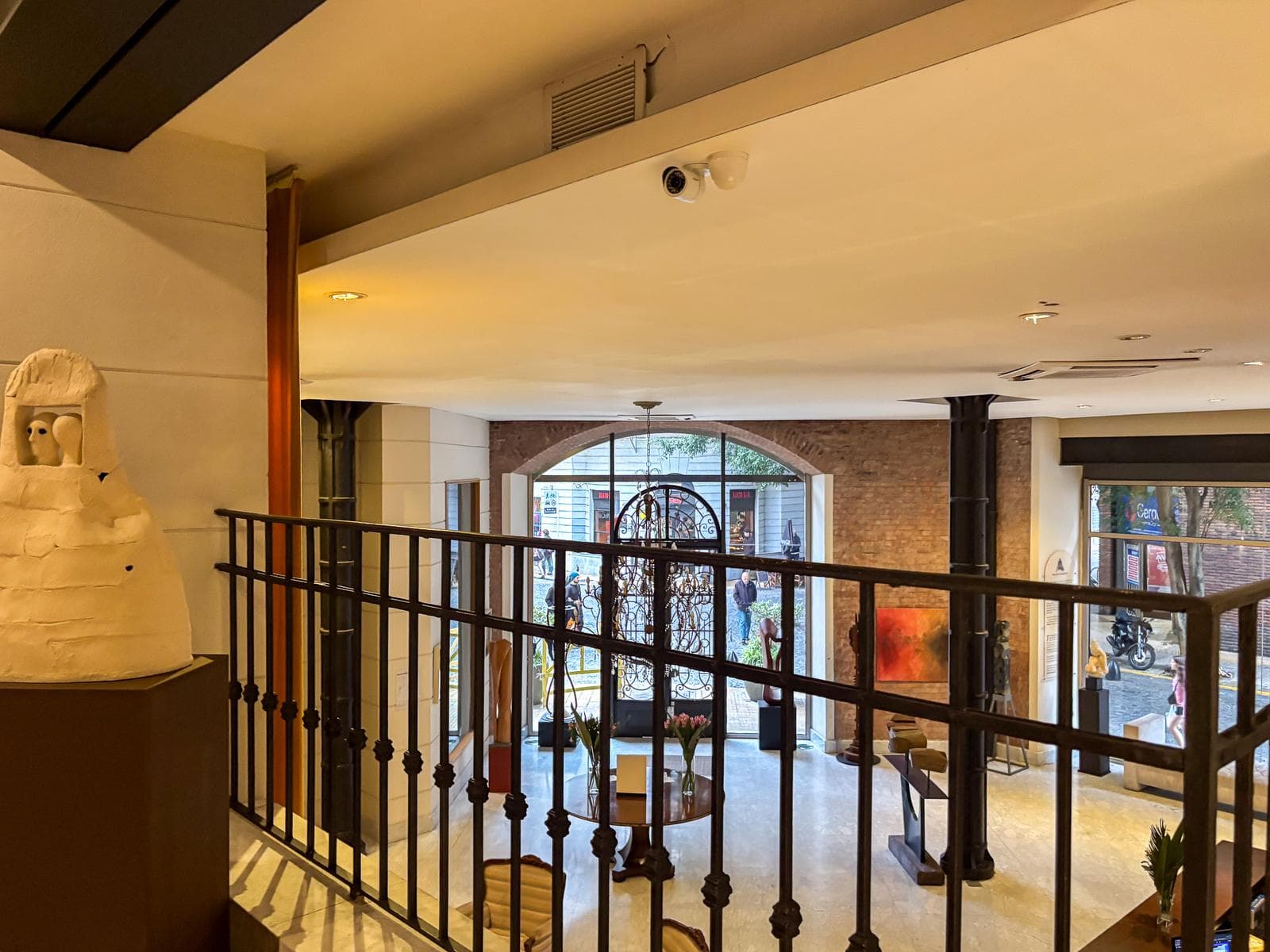 Apartment in Montserrat