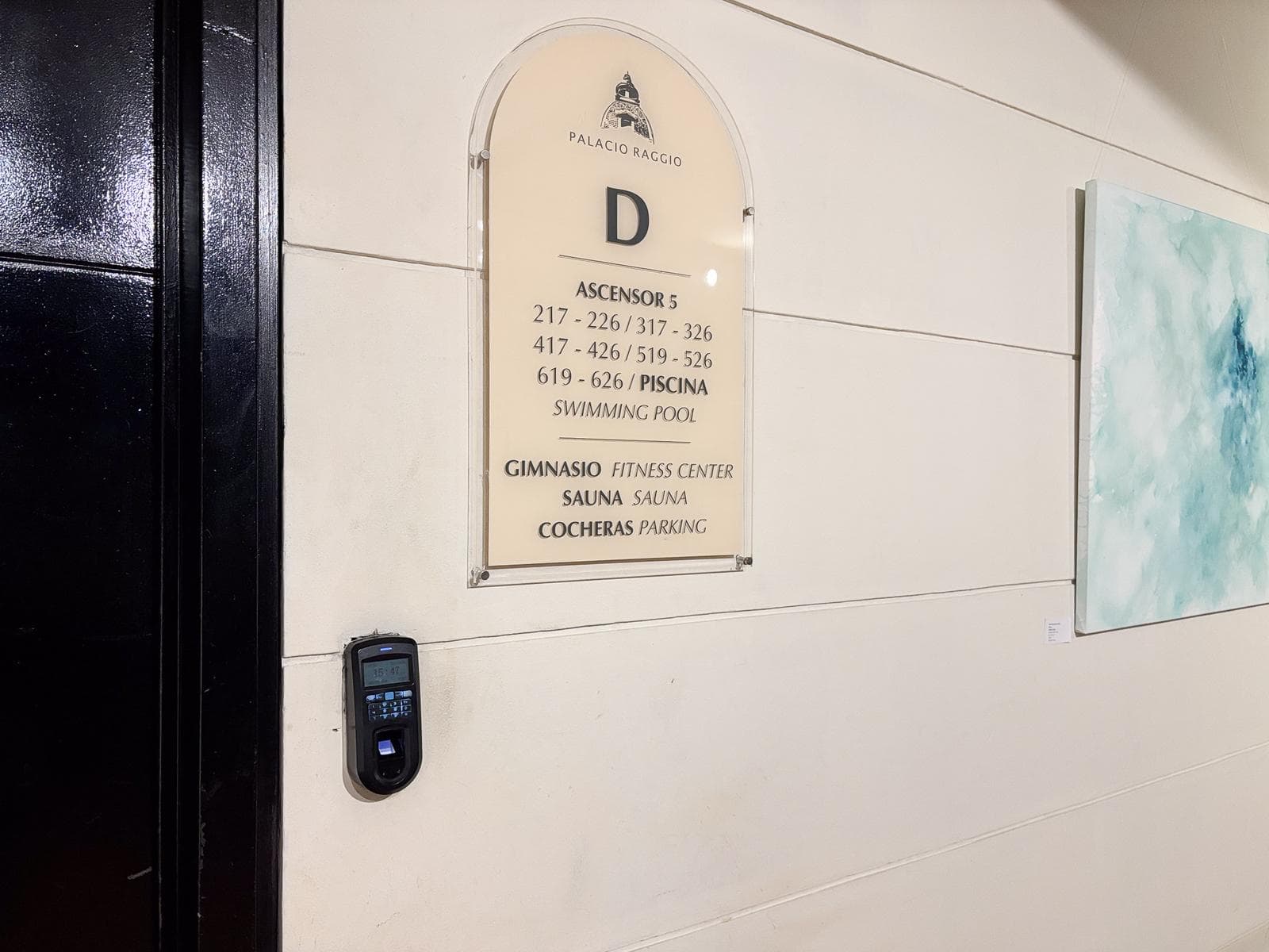 Apartment in Montserrat