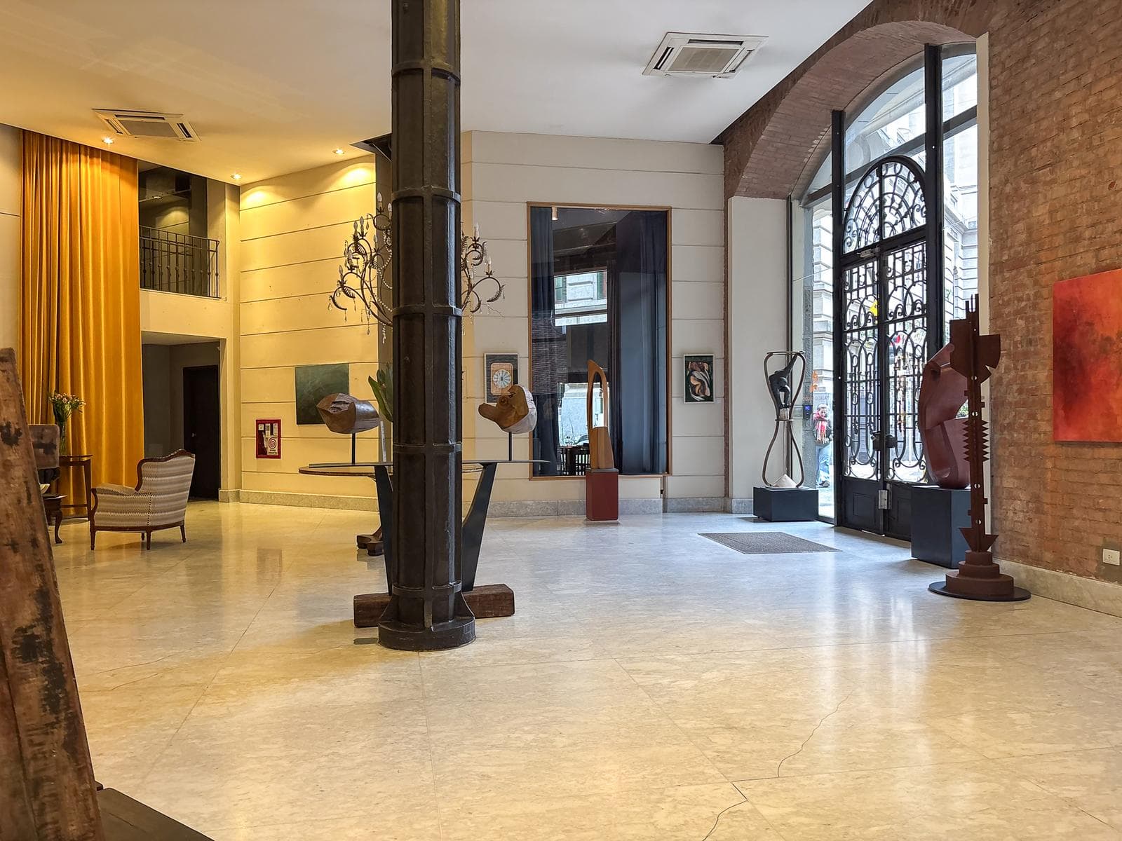 Apartment in Montserrat