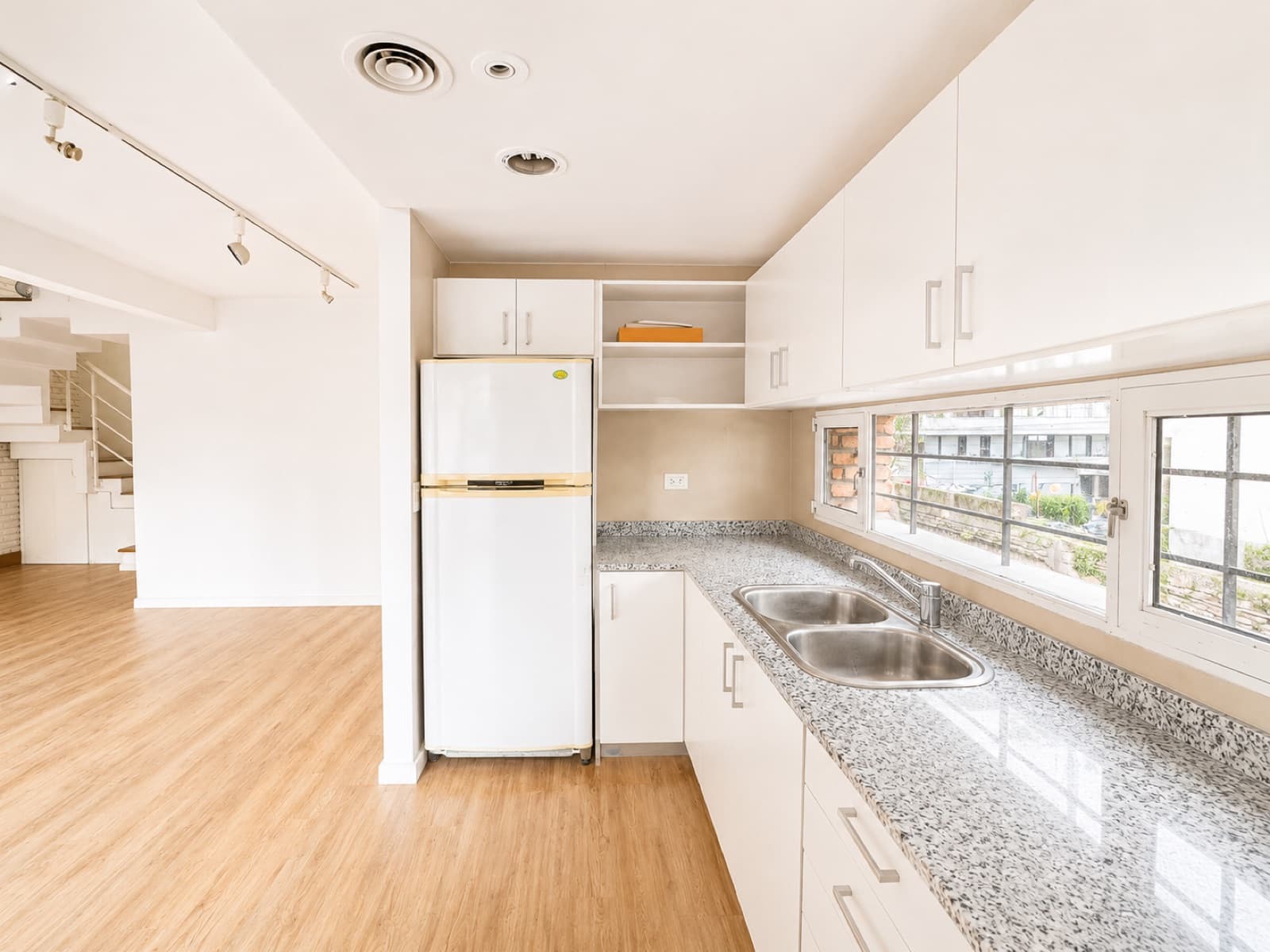 Luxury Duplex Loft for Sale, with Private Terrace and Garage in Las Cañitas