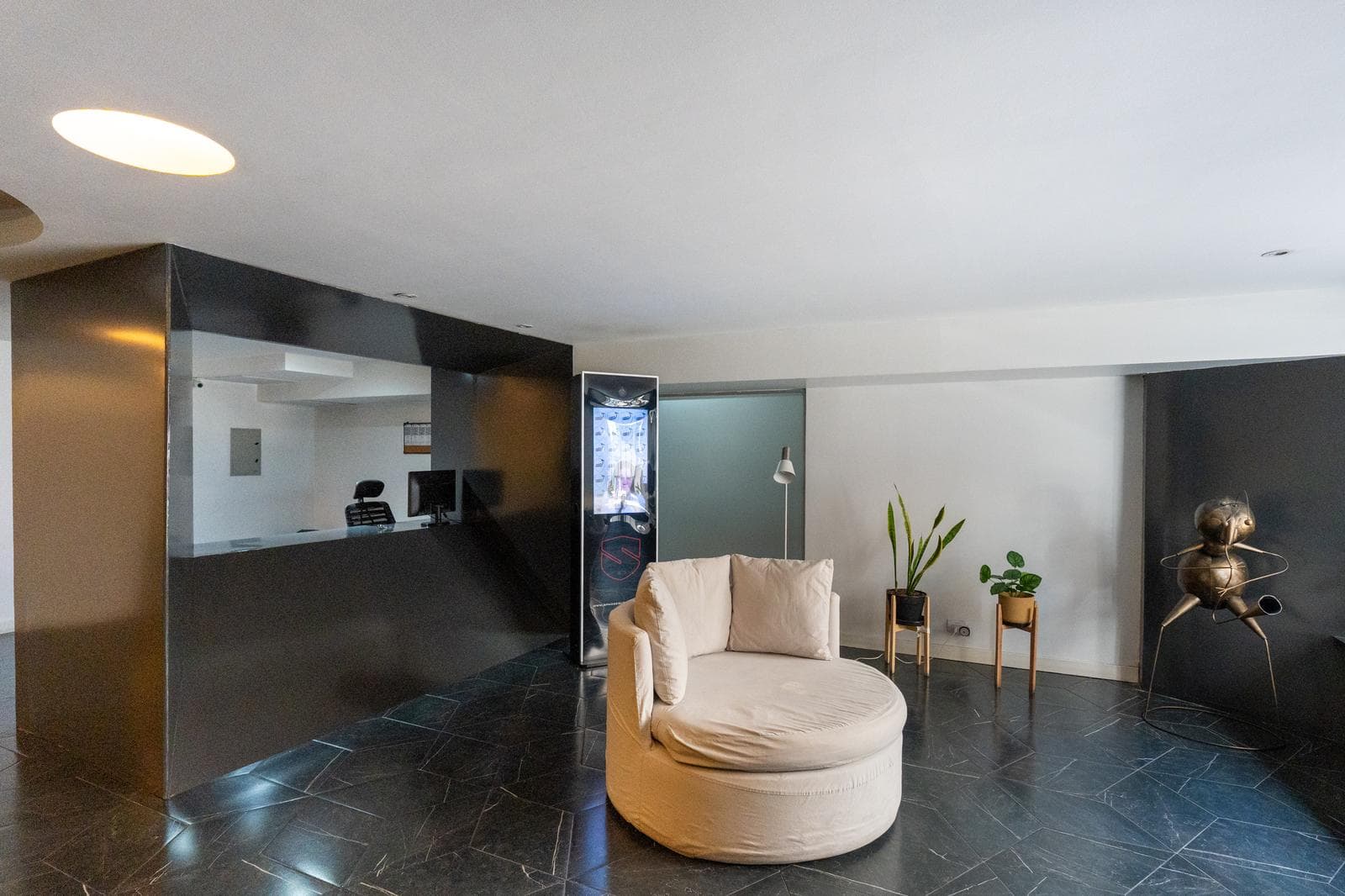 2-Room Apartment for Sale with Full Amenities in San Telmo