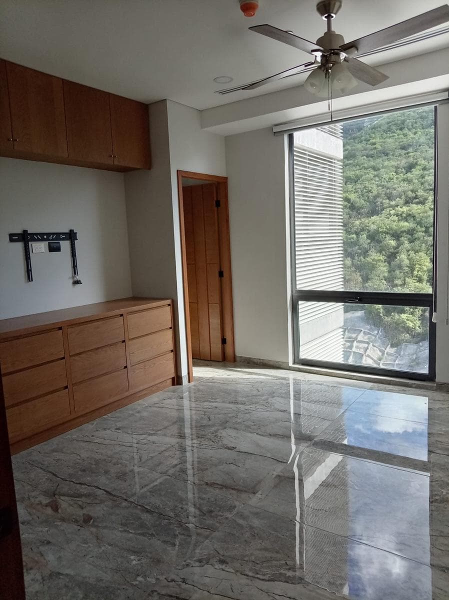 Apartment for Rent at Club Sonoma, Monterrey, Nuevo León