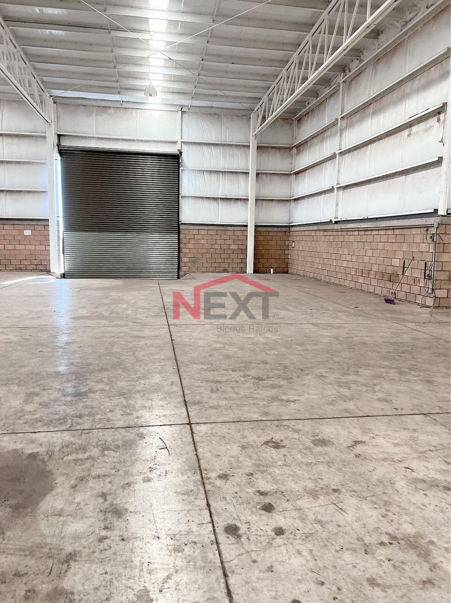Warehouse for Rent on the Road to Nogales