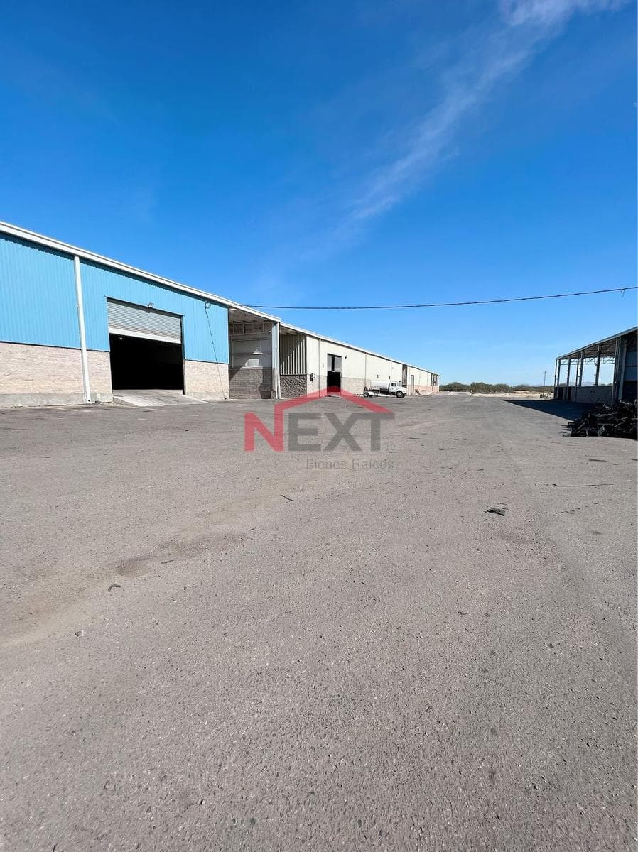 Warehouse for Rent on the Road to Nogales