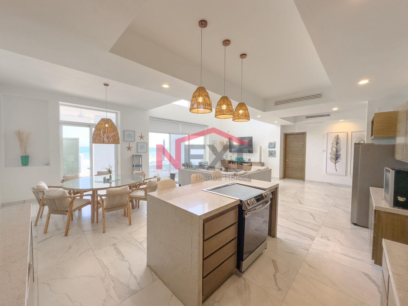 HOUSE FOR SALE IN BAHIA DE KINO