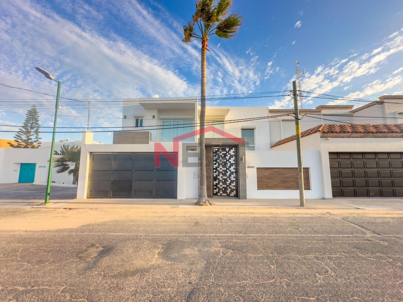 HOUSE FOR SALE IN BAHIA DE KINO