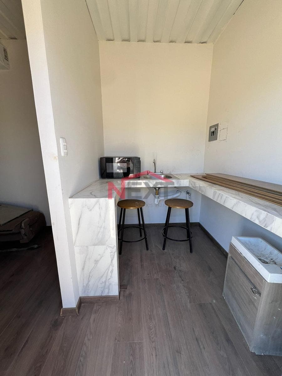 APARTMENT (CONTAINER) FOR SALE LOCATED IN COL. SAN BENITO