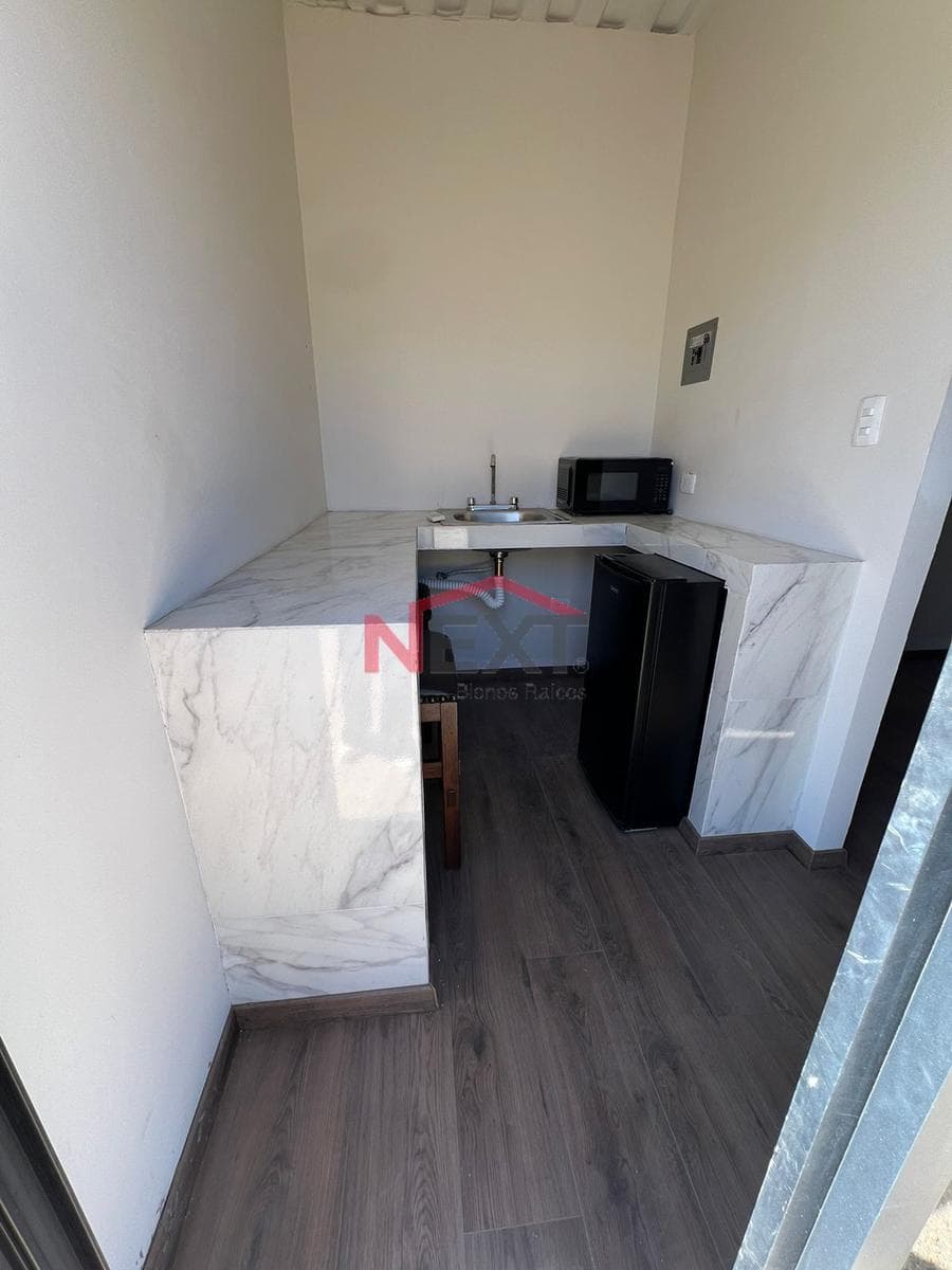 APARTMENT (CONTAINER) FOR SALE LOCATED IN COL. SAN BENITO