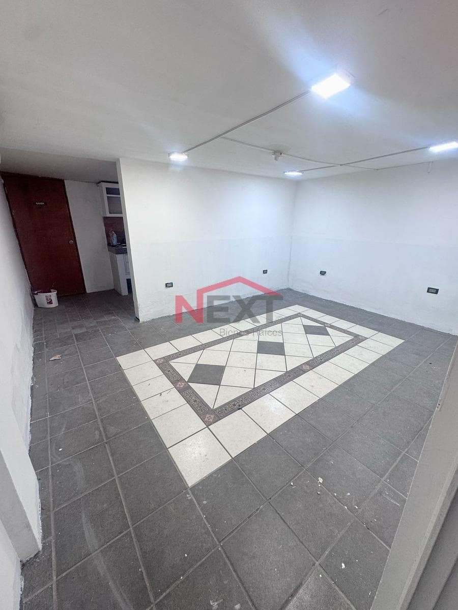 OFFICE FOR RENT IN THE SAN BENITO NEIGHBORHOOD