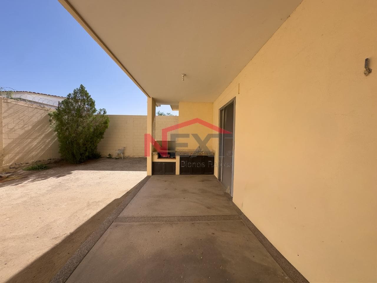 HOUSE FOR SALE IN LA PALOMA RESIDENCIAL