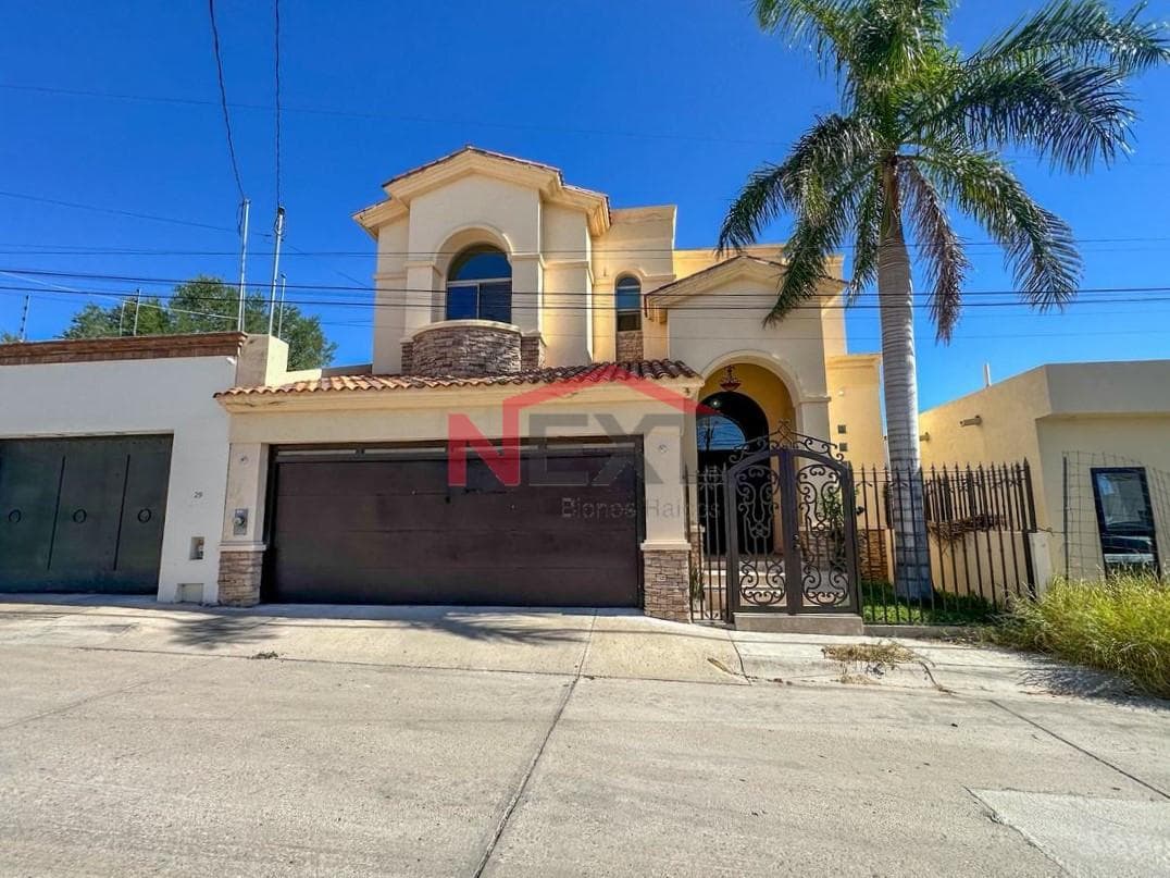 HOUSE FOR SALE IN LA PALOMA RESIDENCIAL