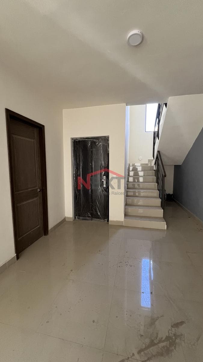 HOUSE FOR SALE — PRIV. VILLAS DE VISTA HERMOSA