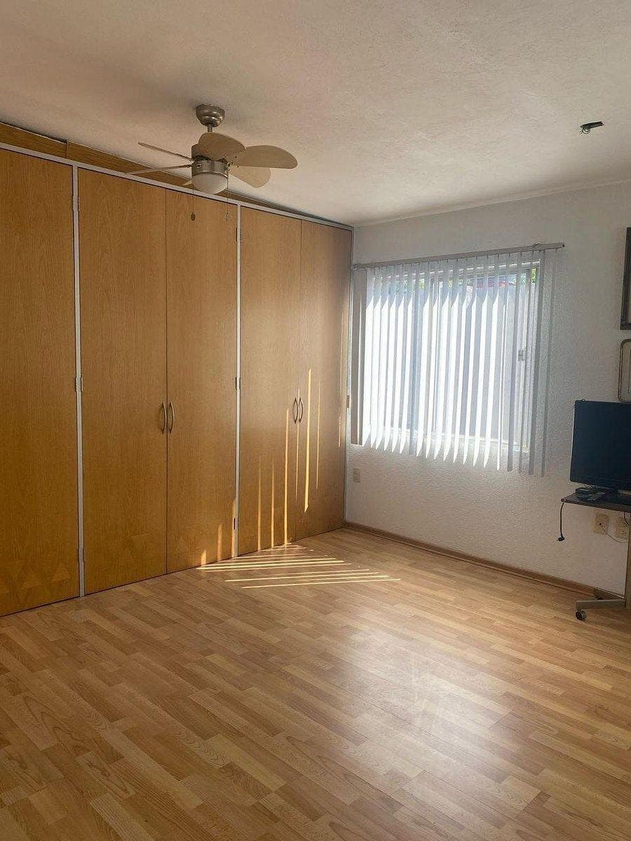 House for Sale in Cuajimalpa in a Subdivision with a TV Area and Full Bathroom