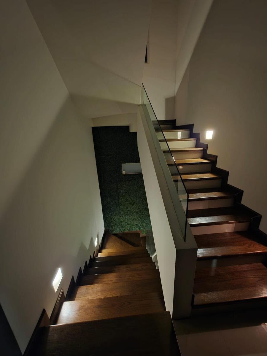 ESPECTACULAR RESIDENCIA DE LUJO EN VENTA – CAROLCO RESIDENCIAL, PRIMER SECTOR