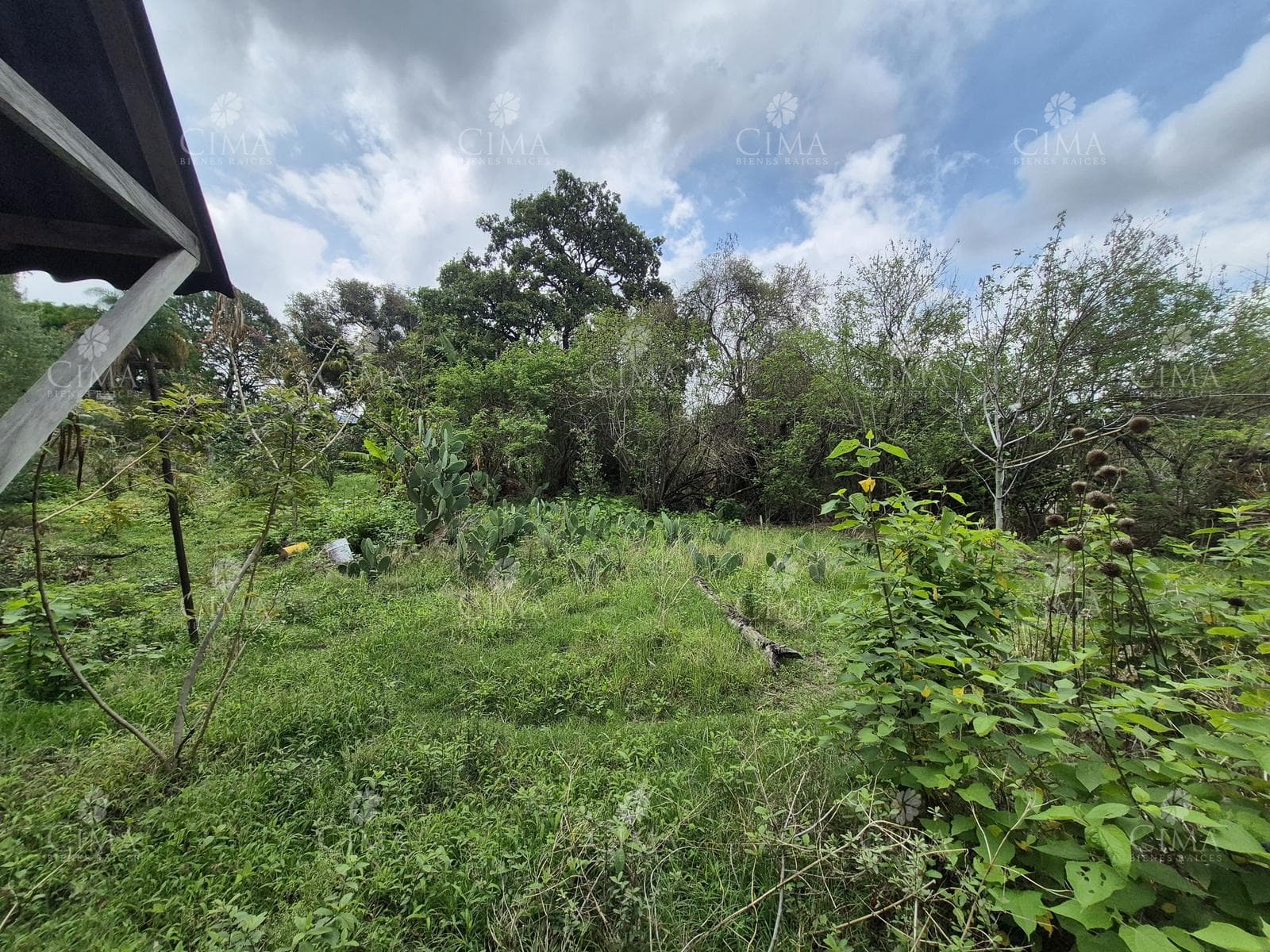 Land for Sale in Santa María Ahuacatitlán - T75