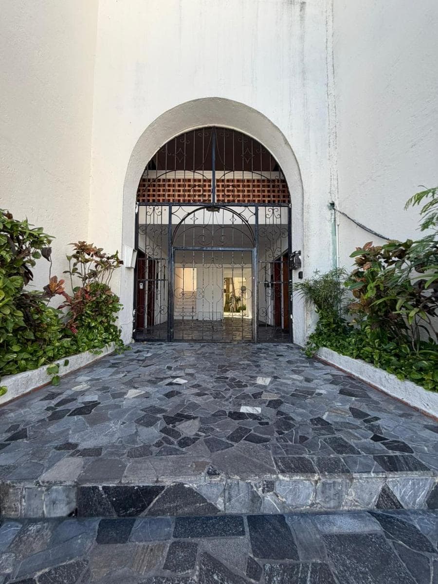 Apartment for Sale on Lluvia Street