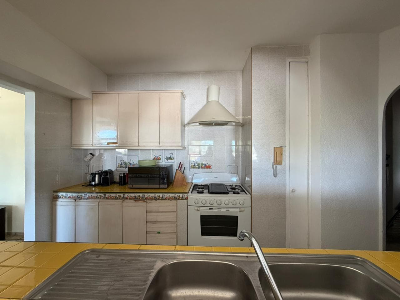 Apartment for Sale on Lluvia Street